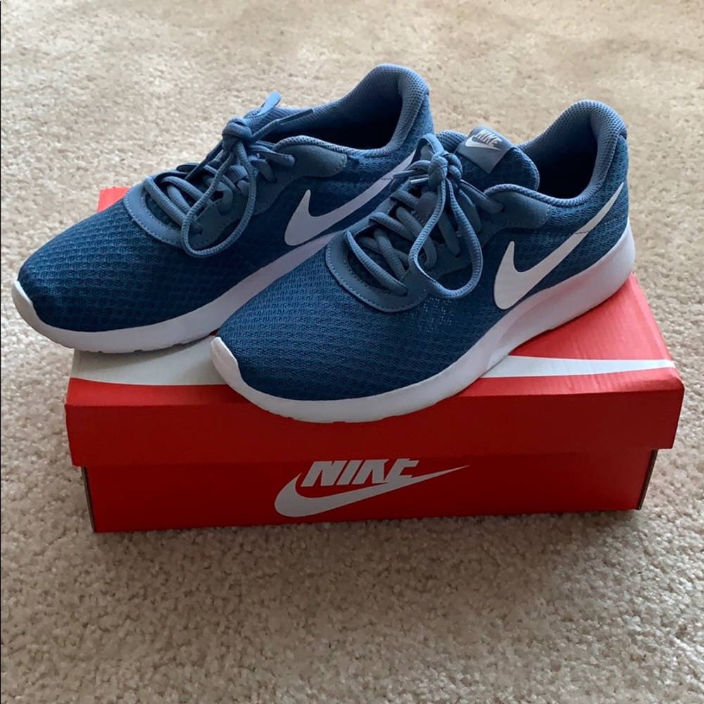 Blue Nike Tanjun Sneakers